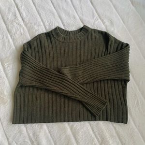 Green AE cropped sweater
